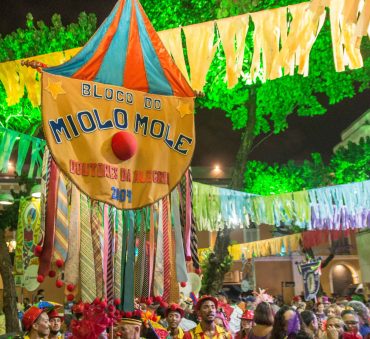 Bloco do Miolo Miolo Mole desfila dia 20 de fevereiro em Recife